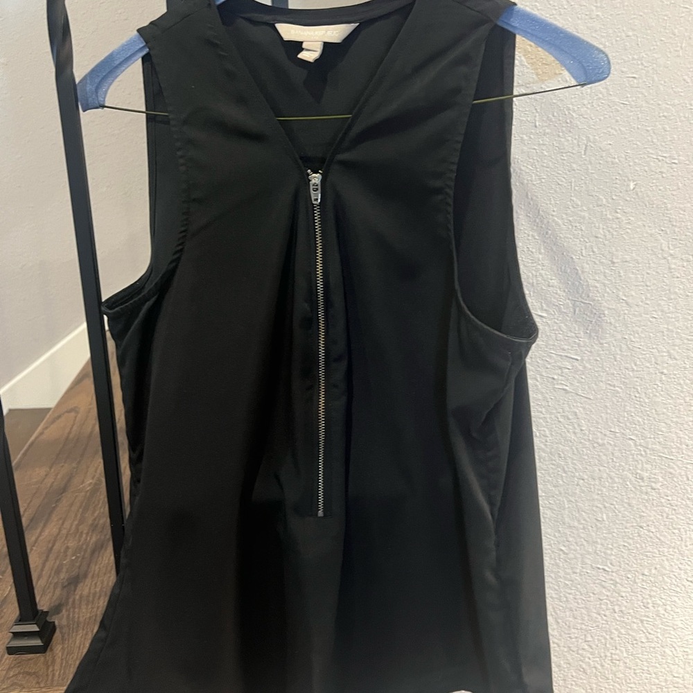 Banana Republic blouse